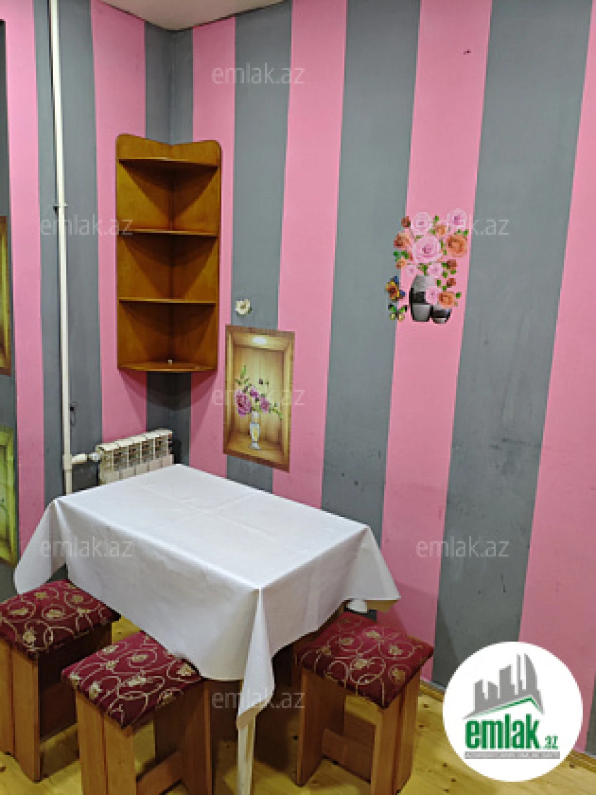 Satılır 2 otaqlı köhnə tikili 54 m²