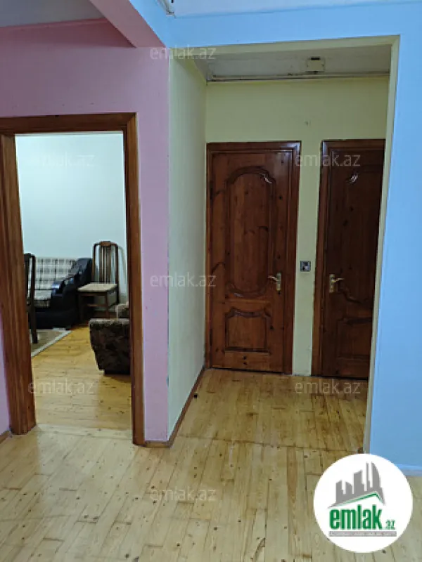 Satılır 2 otaqlı köhnə tikili 54 m²