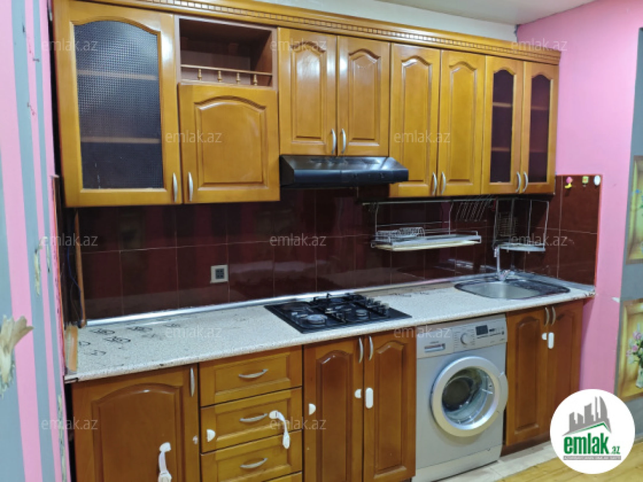 Satılır 2 otaqlı köhnə tikili 54 m²