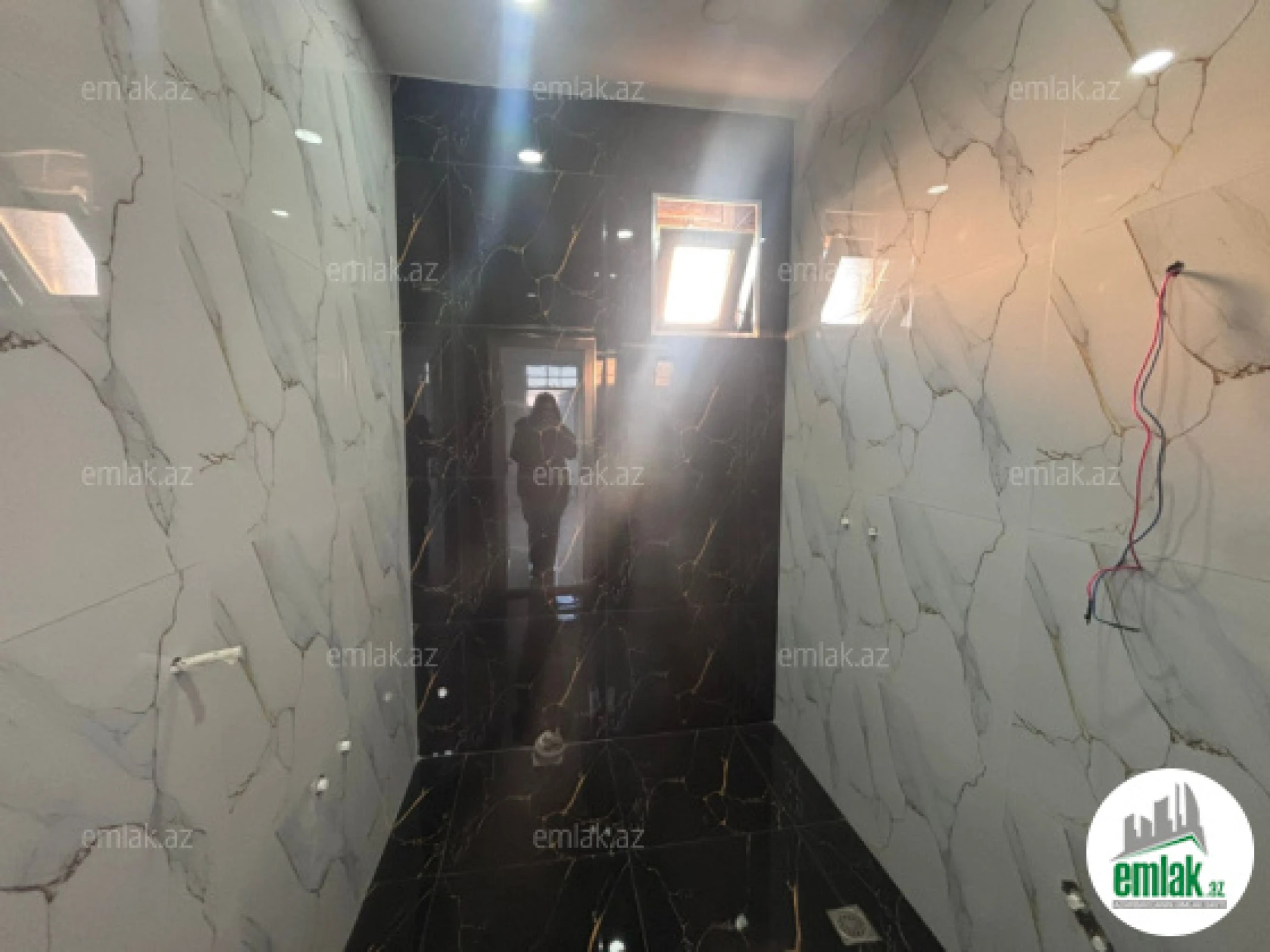 Satılır 3 otaqlı mənzil 100 m²