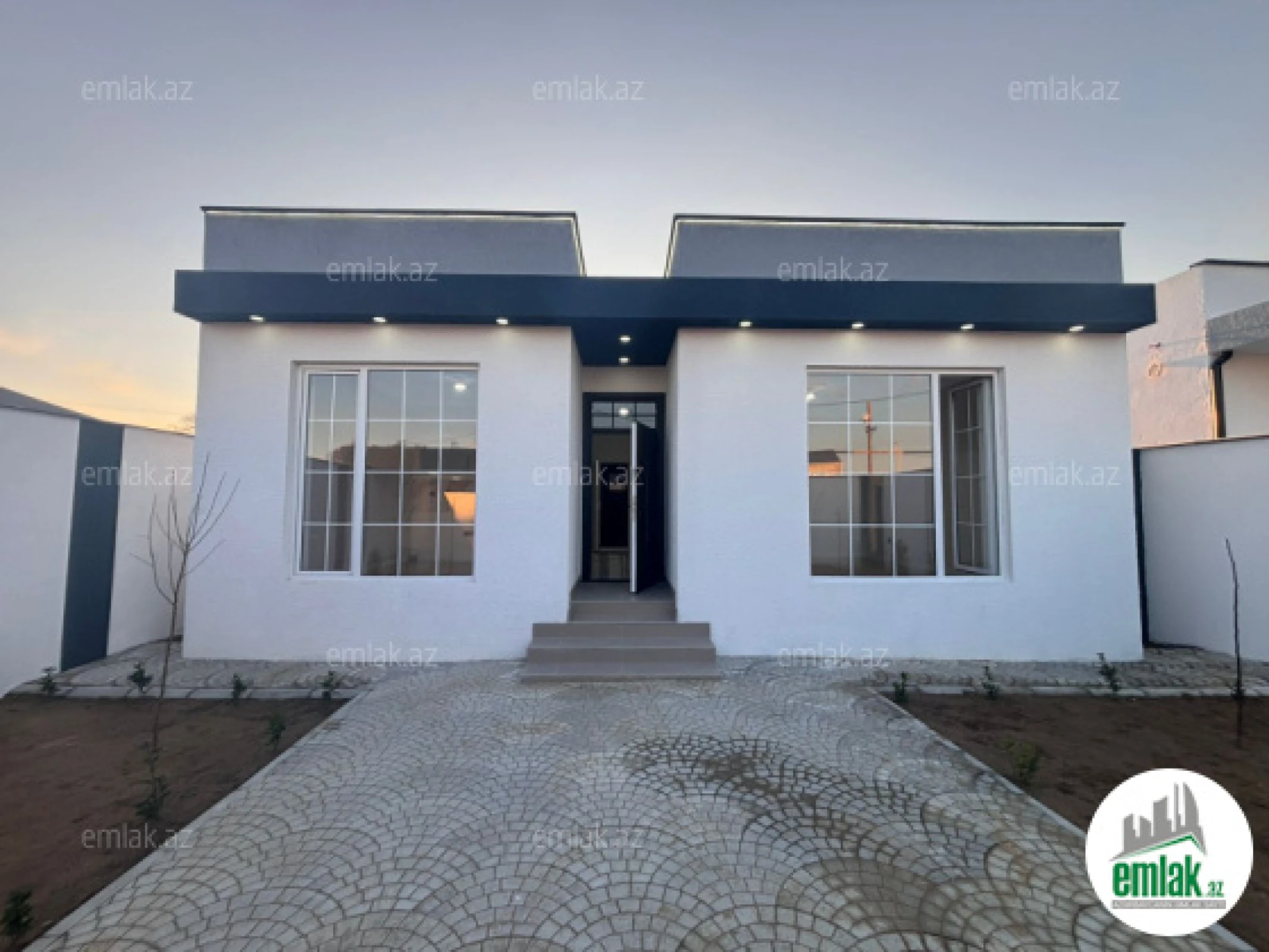 Satılır 3 otaqlı mənzil 100 m²