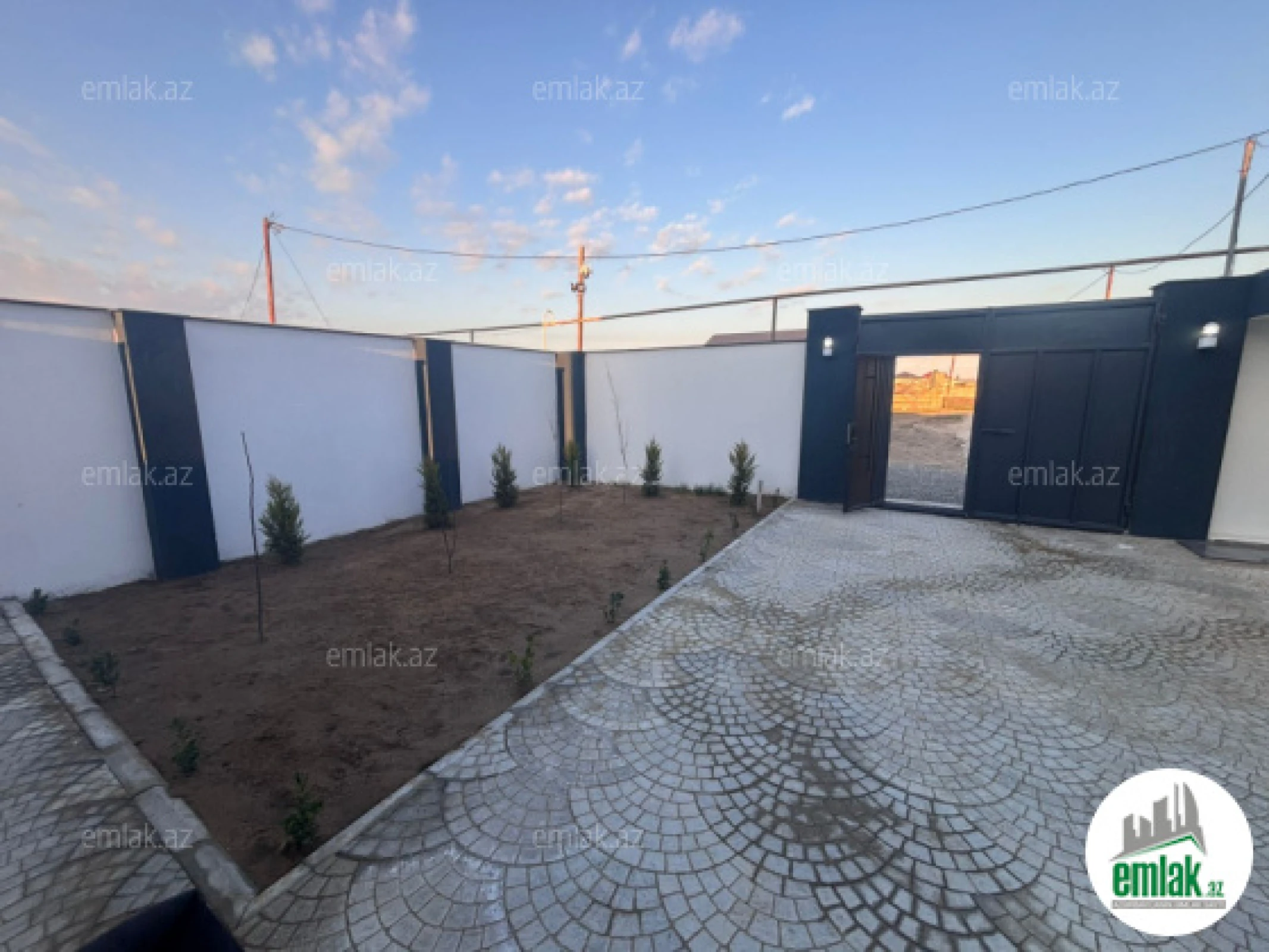 Satılır 3 otaqlı mənzil 100 m²