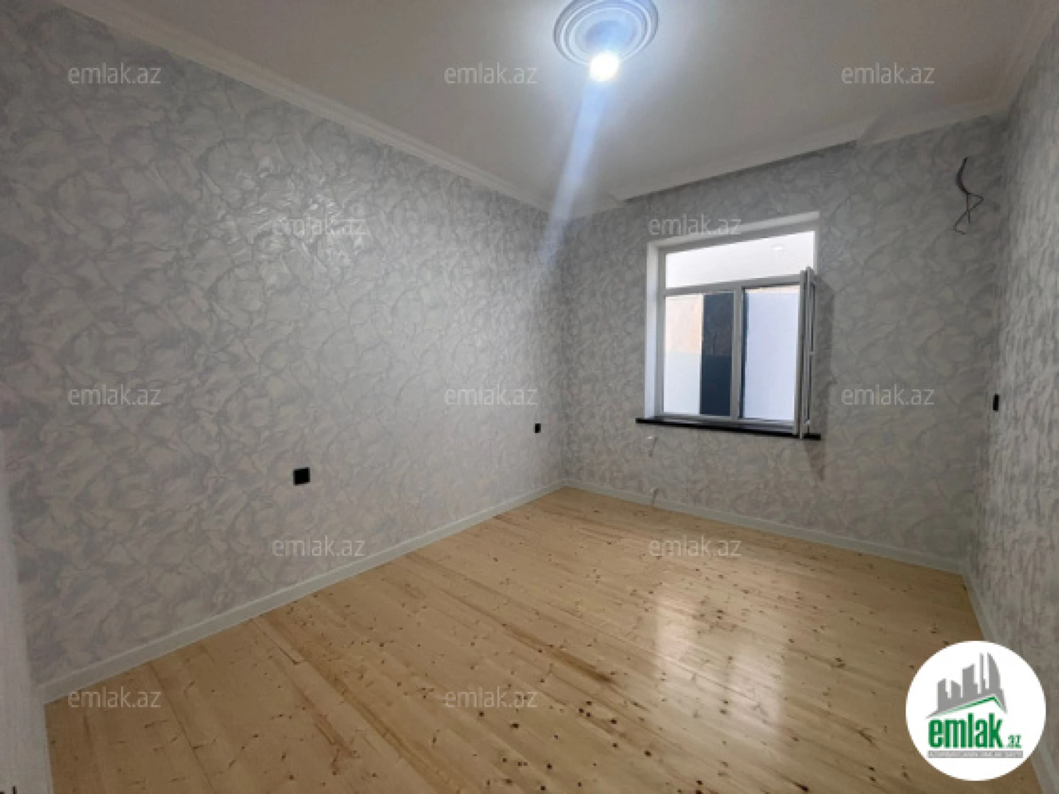 Satılır 3 otaqlı mənzil 100 m²