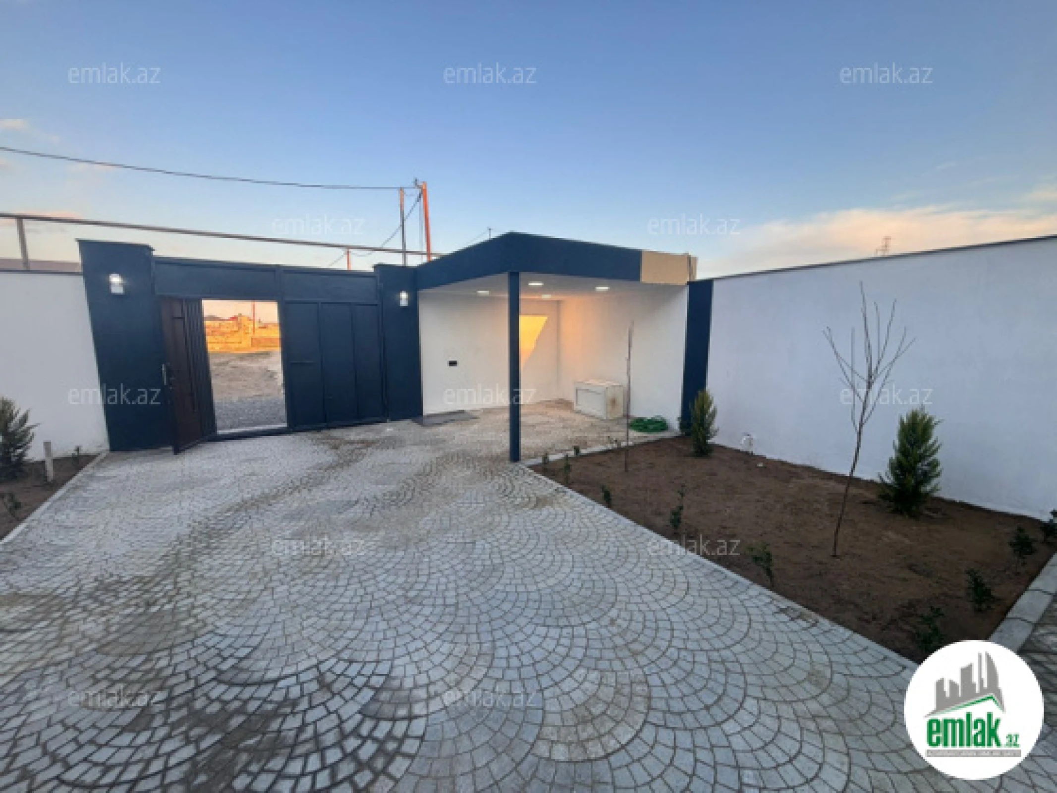 Satılır 3 otaqlı mənzil 100 m²
