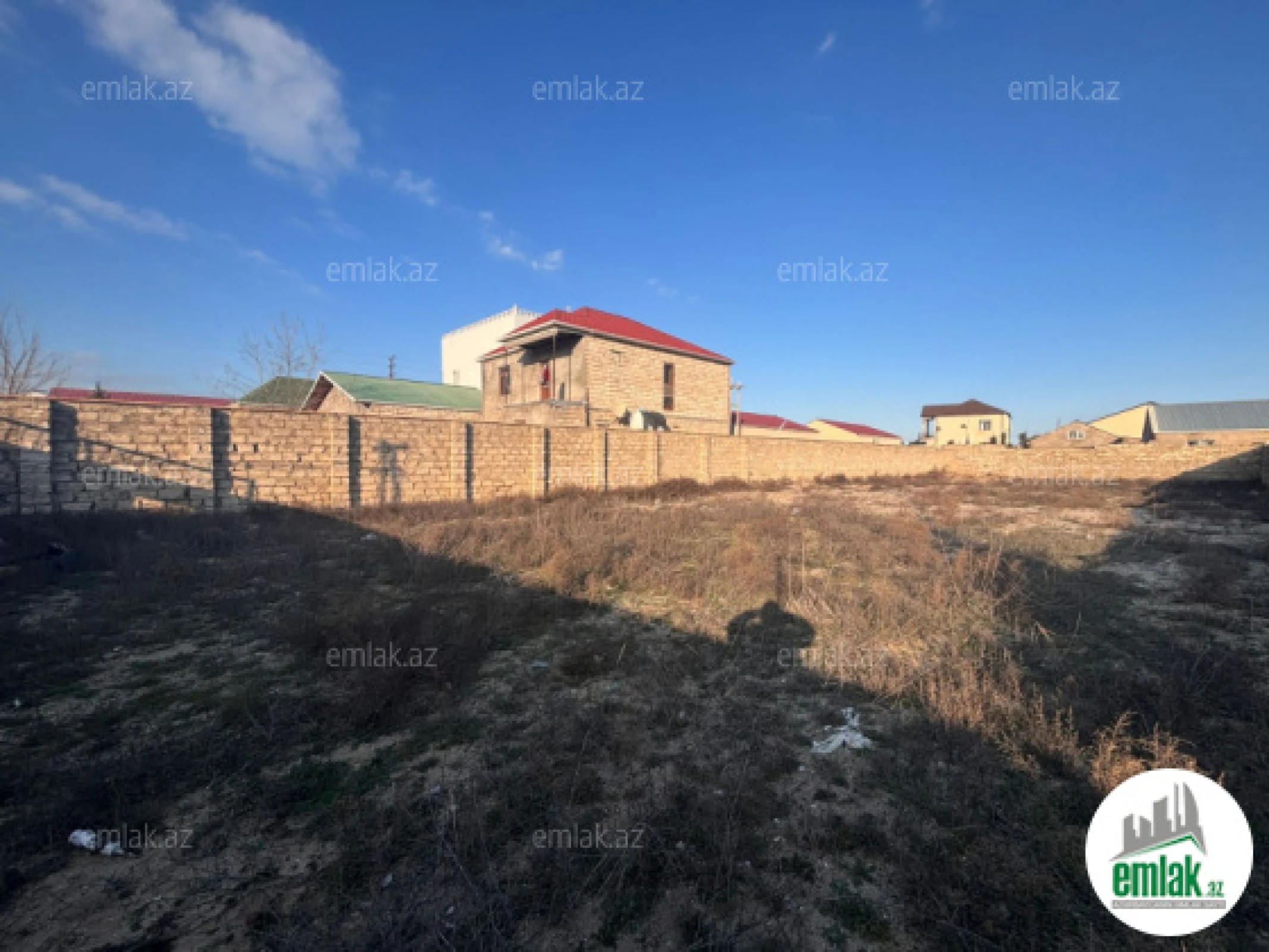 Satılır torpaq sahəsi 12 m²