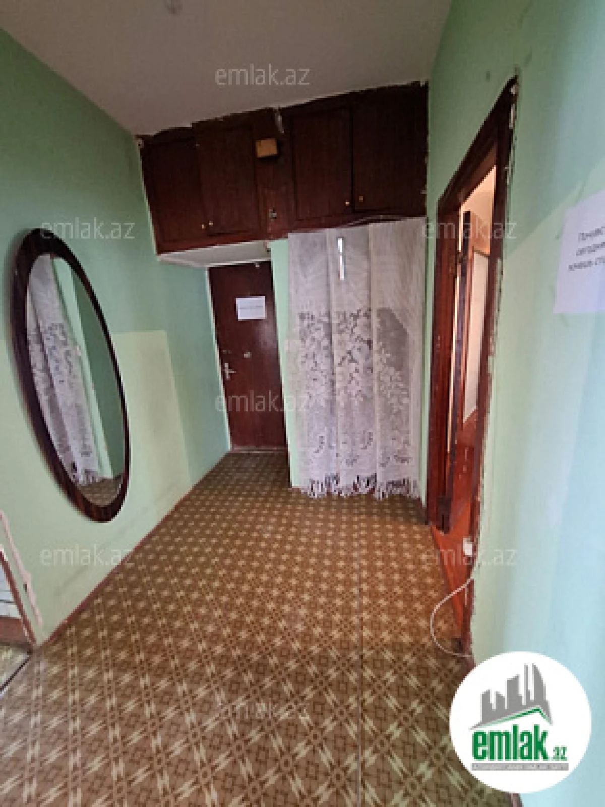 Satılır 3 otaqlı köhnə tikili 80 m²