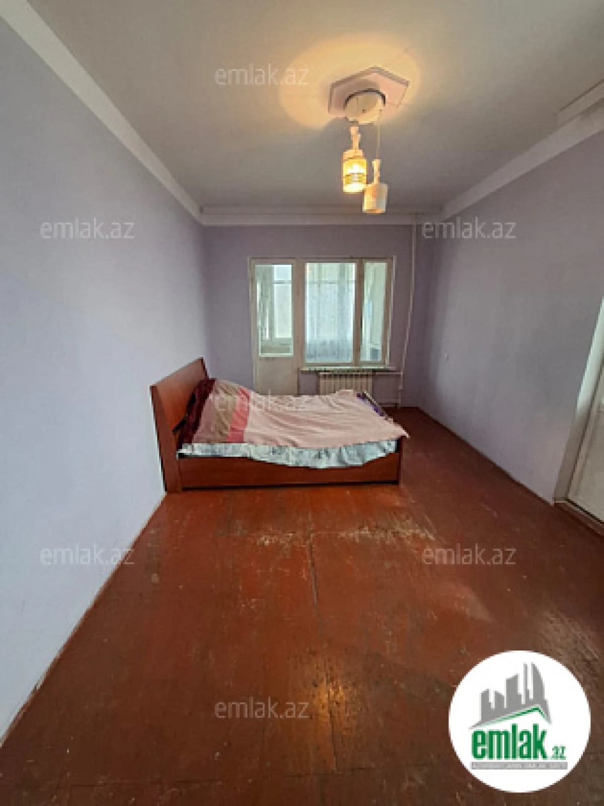 Satılır 3 otaqlı köhnə tikili 80 m²