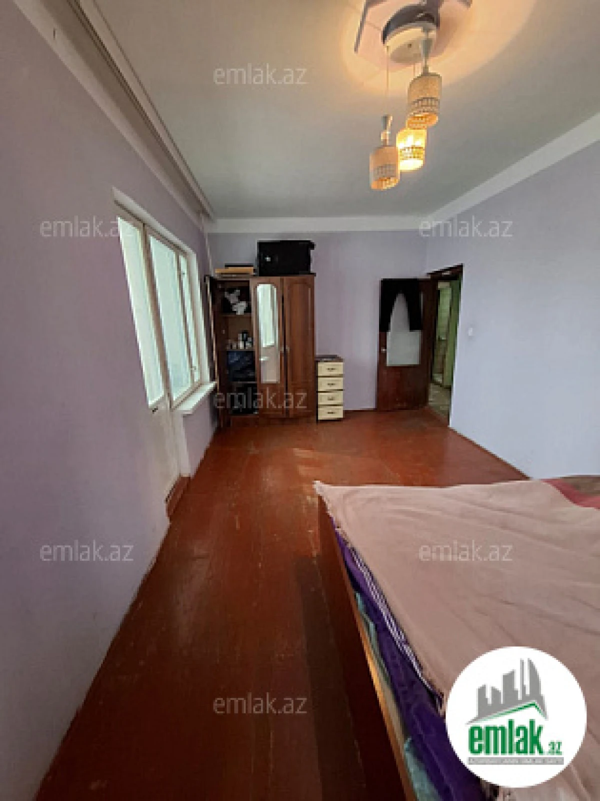 Satılır 3 otaqlı köhnə tikili 80 m²