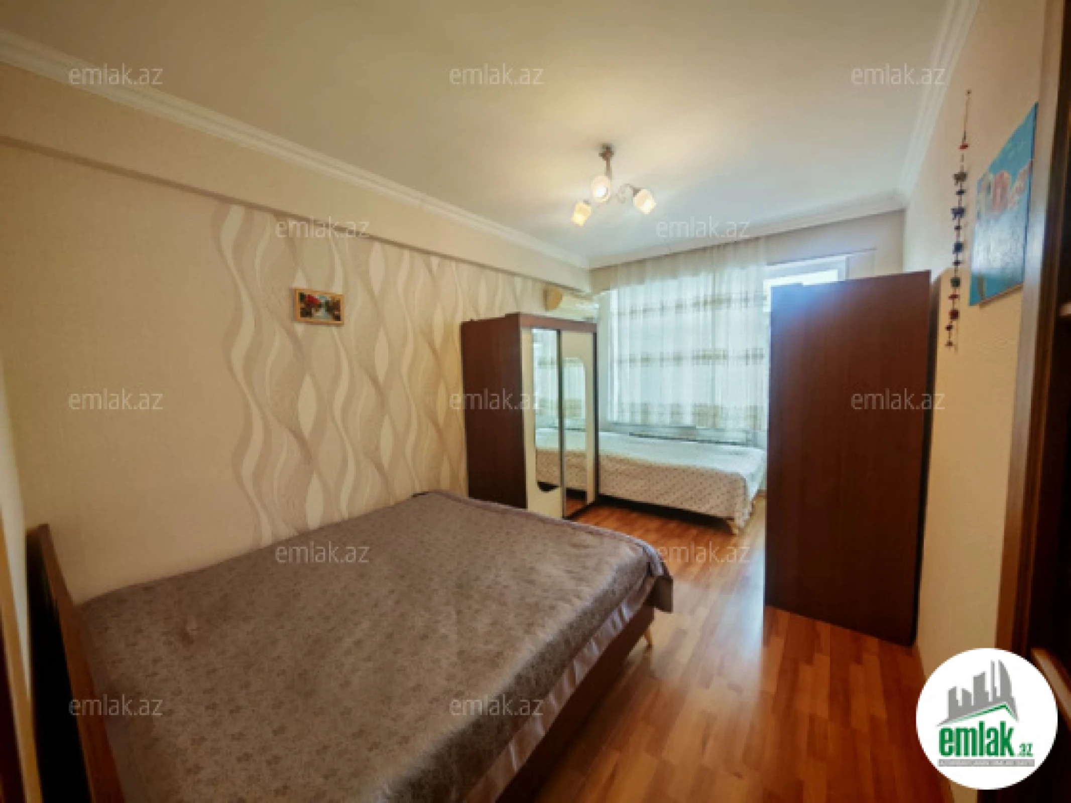 Satılır 1 otaqlı yeni tikili 42 m²
