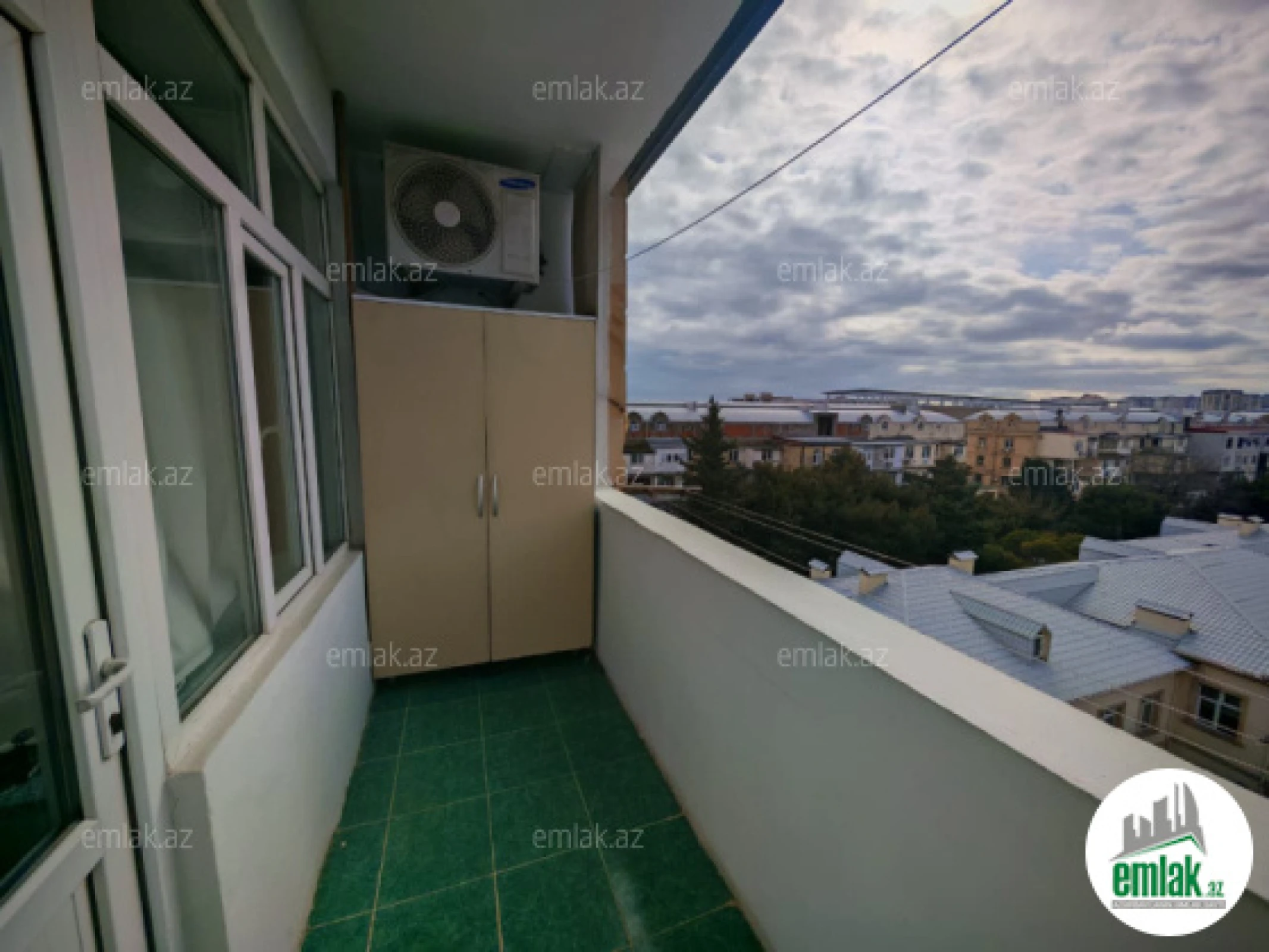 Satılır 1 otaqlı yeni tikili 42 m²