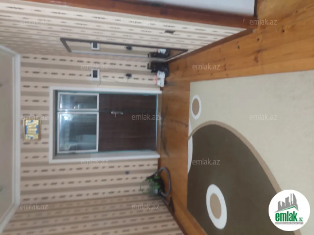 Satılır 7 otaqlı həyət evi 340 m²