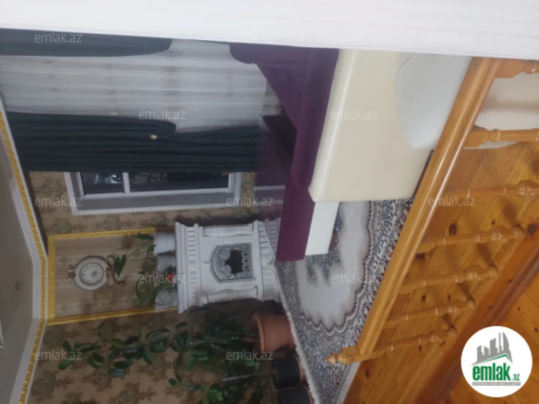 Satılır 7 otaqlı həyət evi 340 m²