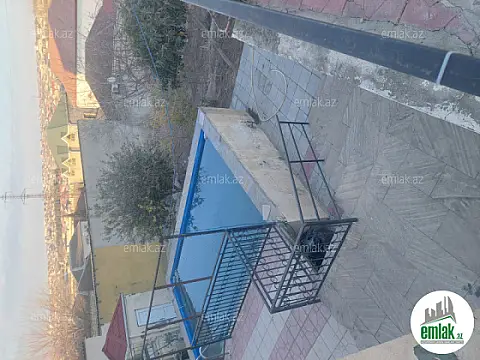 Satılır 7 otaqlı həyət evi 340 m²