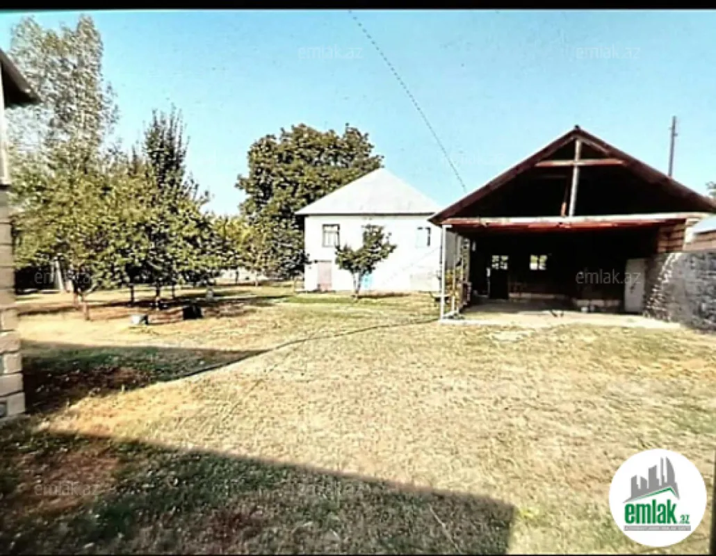 Satılır 4 otaqlı həyət evi 110.2 m²