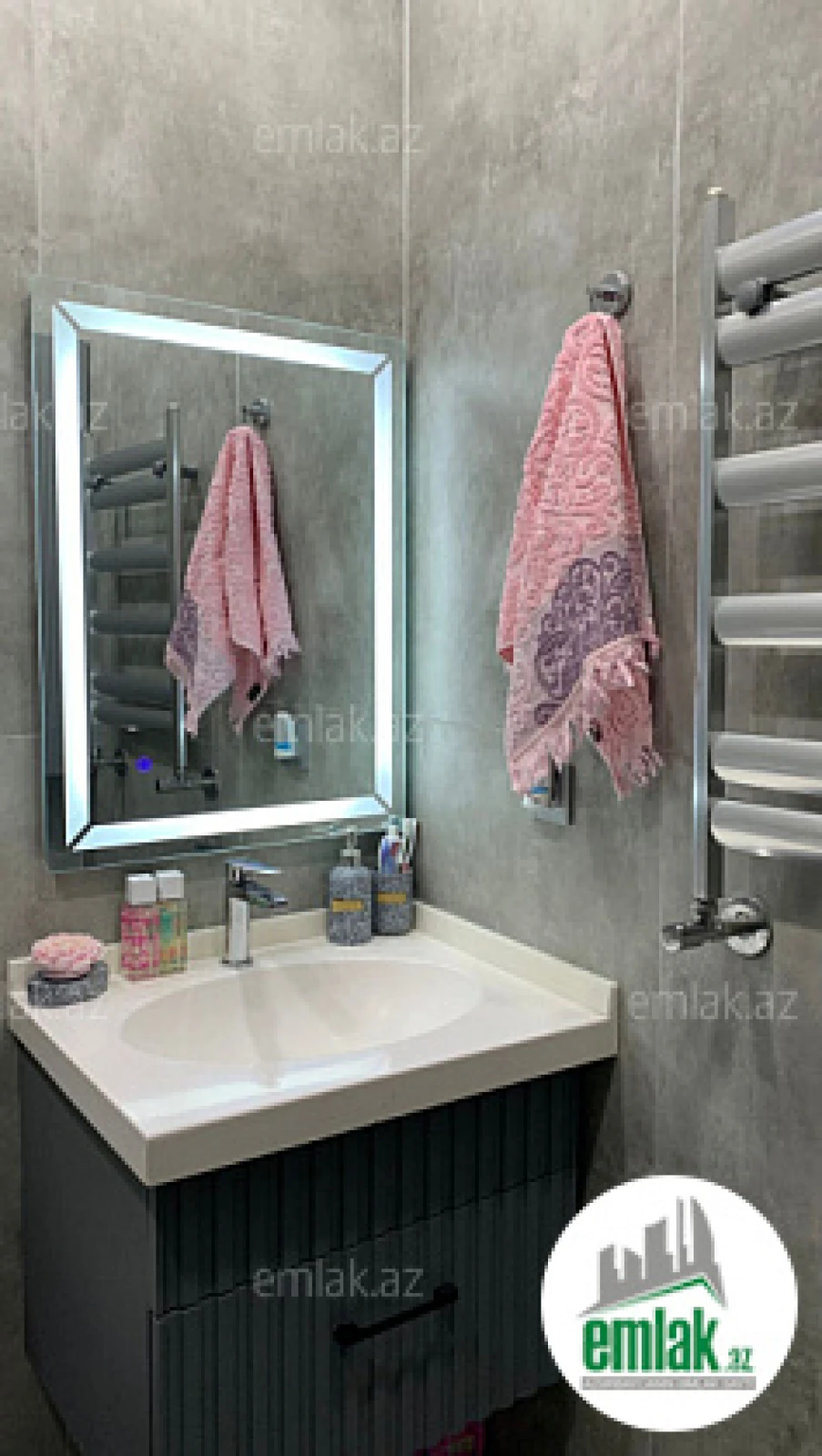 Satılır 2 otaqlı yeni tikili 82 m²