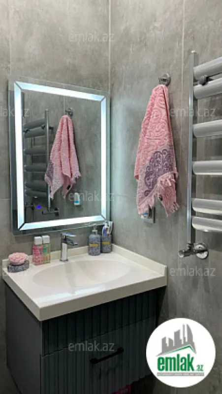 Satılır 2 otaqlı yeni tikili 82 m²