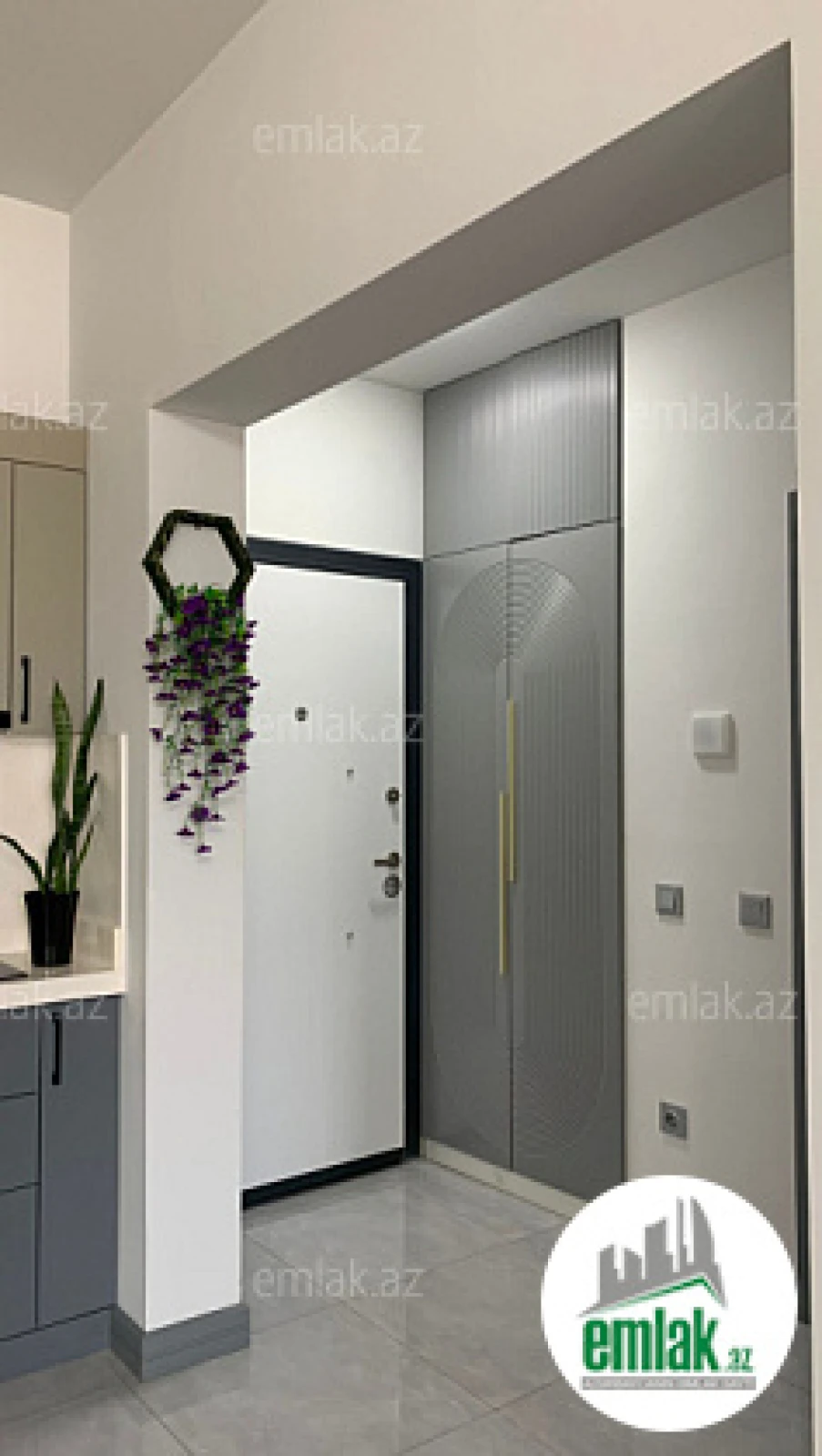 Satılır 2 otaqlı yeni tikili 82 m²