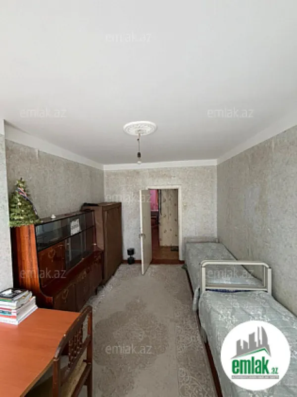 Satılır 3 otaqlı köhnə tikili 55 m²