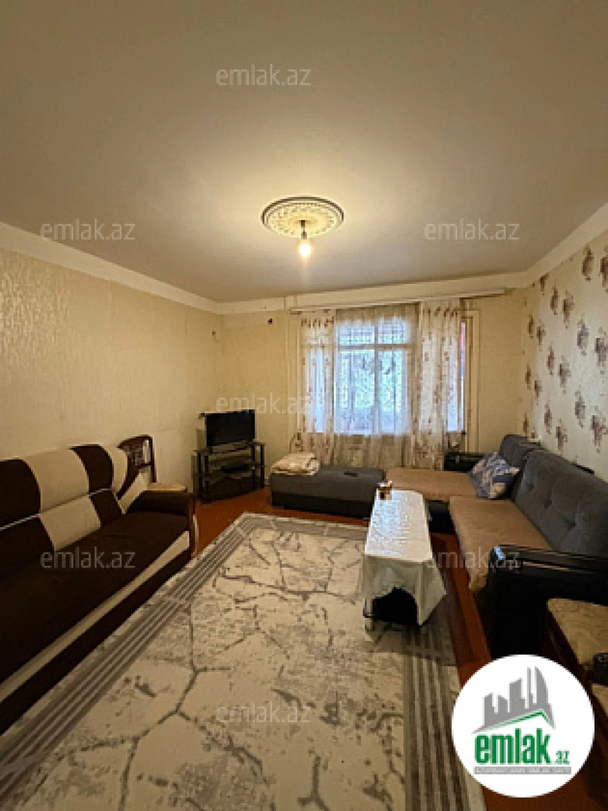 Satılır 3 otaqlı köhnə tikili 55 m²