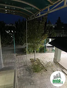 Satılır 8 otaqlı mənzil 1900 m²