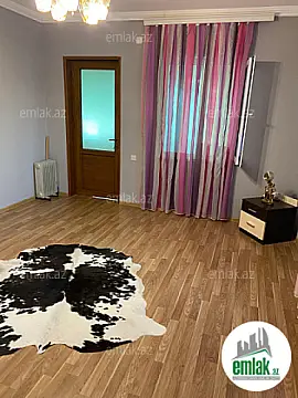 Satılır 8 otaqlı mənzil 1900 m²