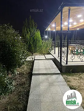 Satılır 8 otaqlı mənzil 1900 m²