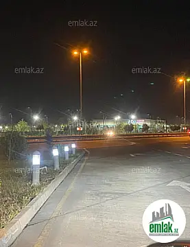 Satılır 8 otaqlı mənzil 1900 m²