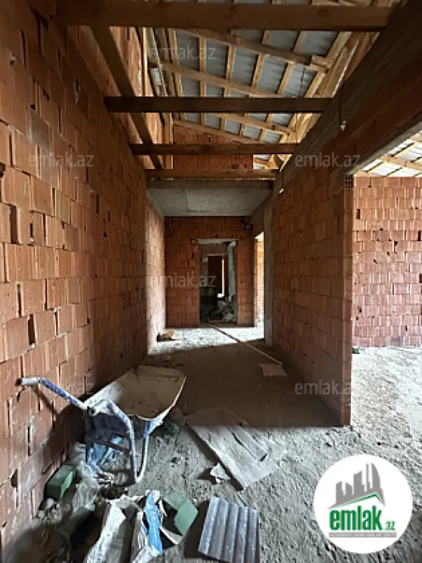 Satılır 2 otaqlı yeni tikili 83 m²