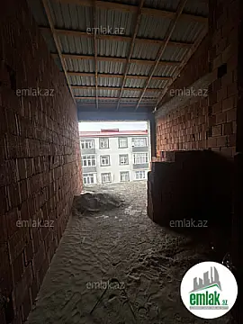 Satılır 2 otaqlı yeni tikili 83 m²