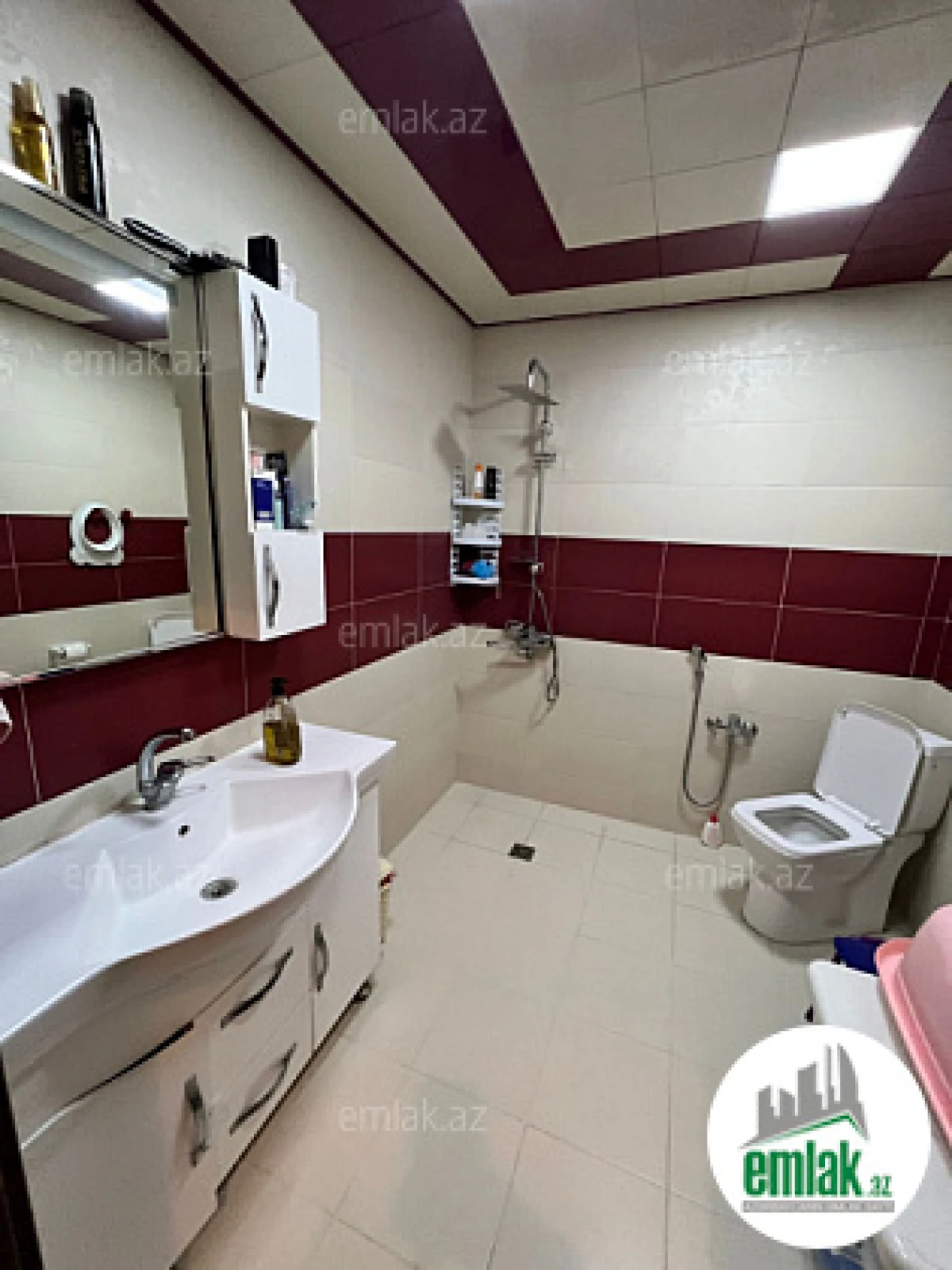 Satılır 2 otaqlı yeni tikili 90 m²