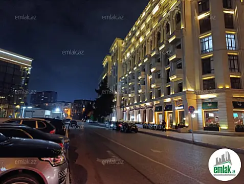 Satılır 2 otaqlı yeni tikili 90 m² — Bakı, 4-cü mikrorayon 2 otaq 90.00 m²