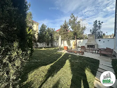 Satılır 6 otaqlı həyət evi 375.6 m²