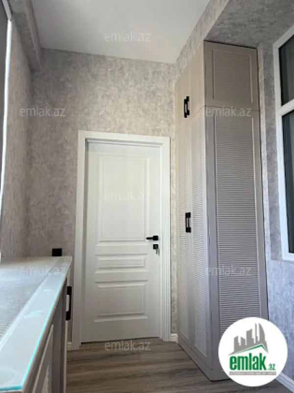 Satılır 3 otaqlı yeni tikili 70 m²