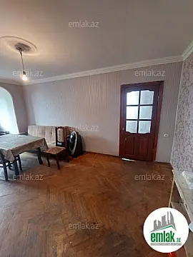 Satılır 2 otaqlı köhnə tikili 60 m²