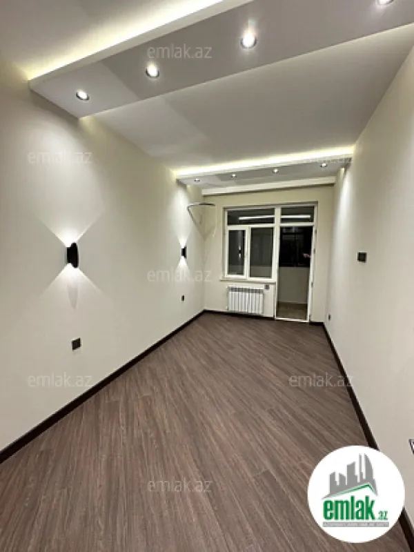 Satılır 3 otaqlı yeni tikili 140 m²
