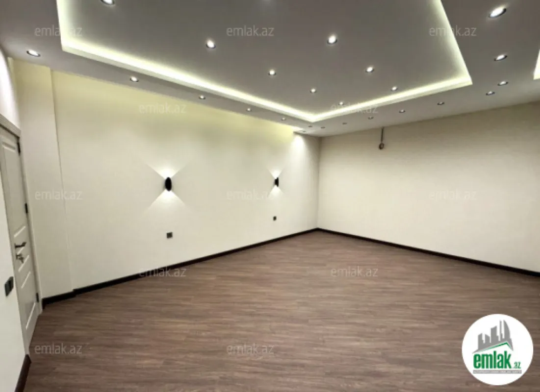 Satılır 3 otaqlı yeni tikili 140 m²