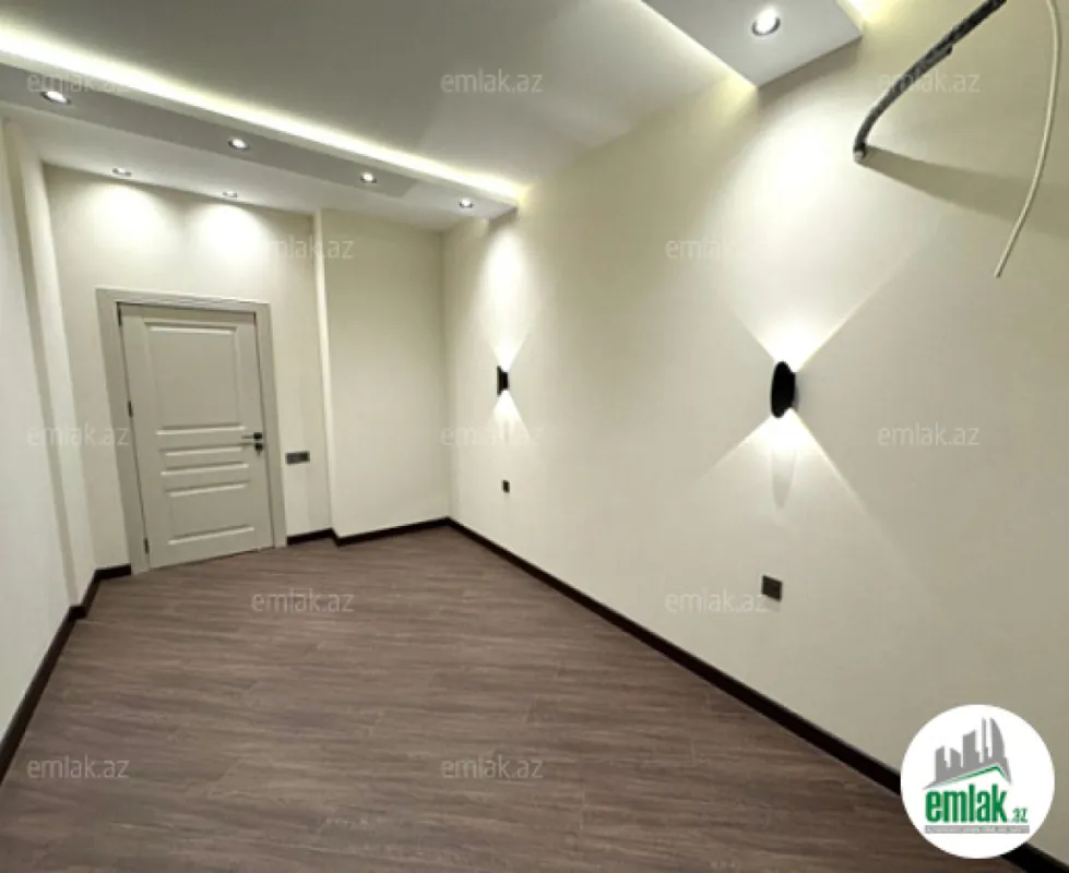 Satılır 3 otaqlı yeni tikili 140 m²