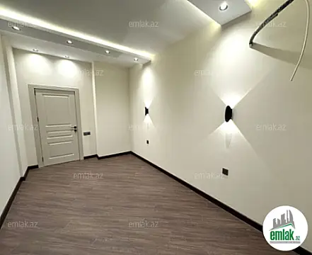 Satılır 3 otaqlı yeni tikili 140 m²