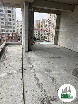 Satılır 4 otaqlı yeni tikili 194.9 m²