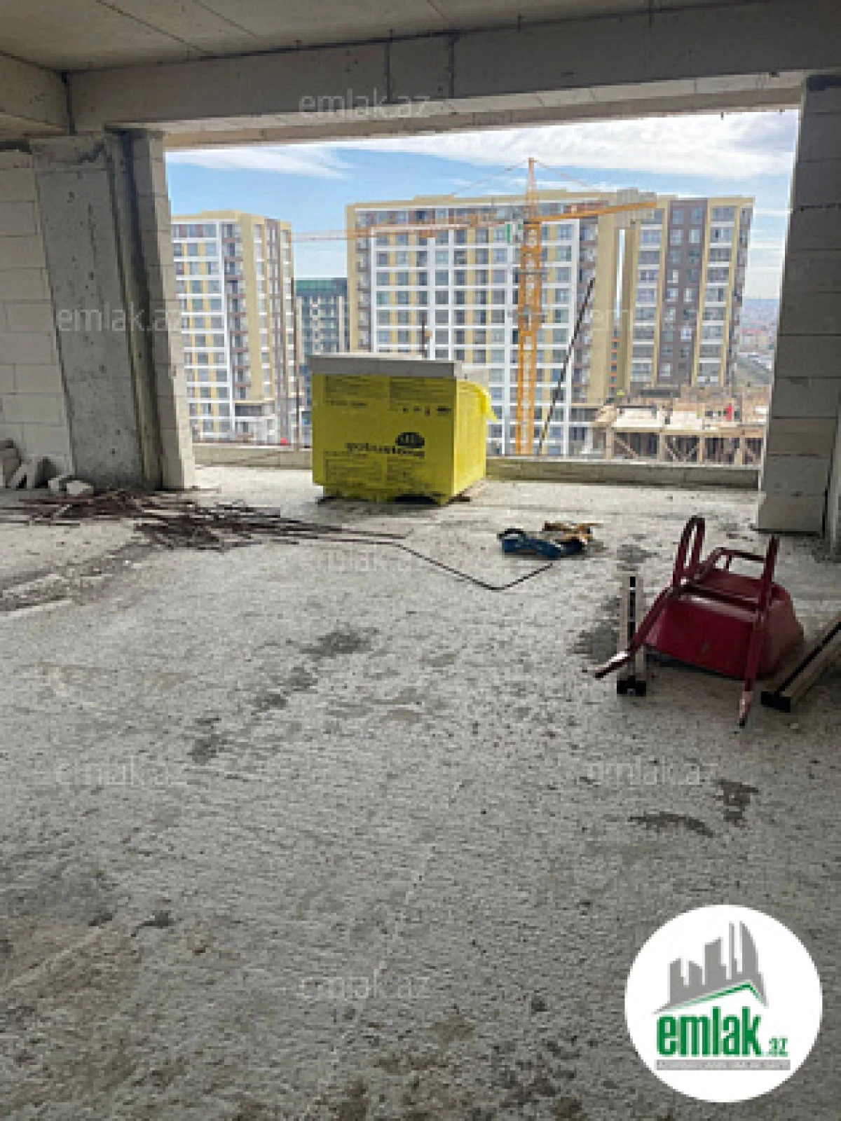 Satılır 4 otaqlı yeni tikili 194.9 m²