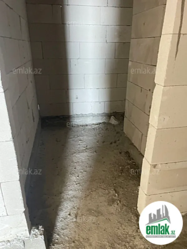 Satılır 4 otaqlı yeni tikili 194.9 m²