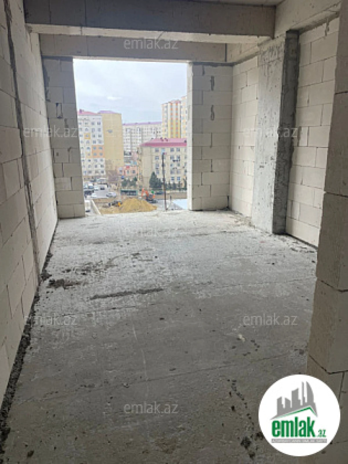 Satılır 4 otaqlı yeni tikili 194.9 m²