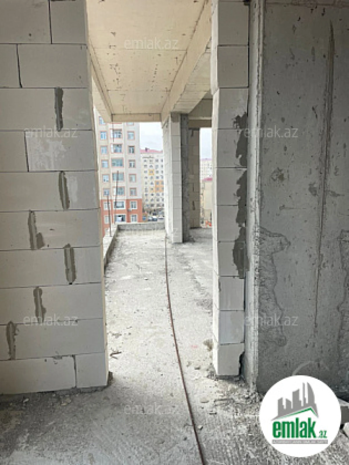 Satılır 4 otaqlı yeni tikili 194.9 m²