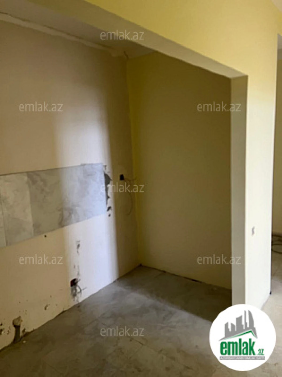 Satılır 1 otaqlı yeni tikili 71 m²