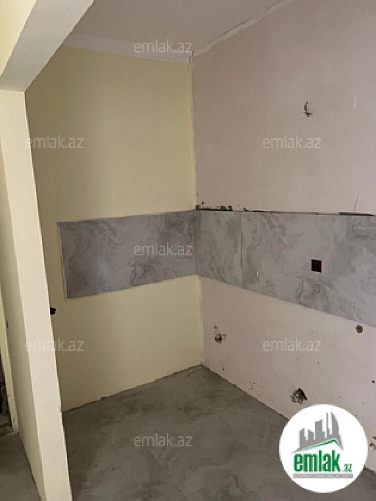 Satılır 1 otaqlı yeni tikili 71 m²