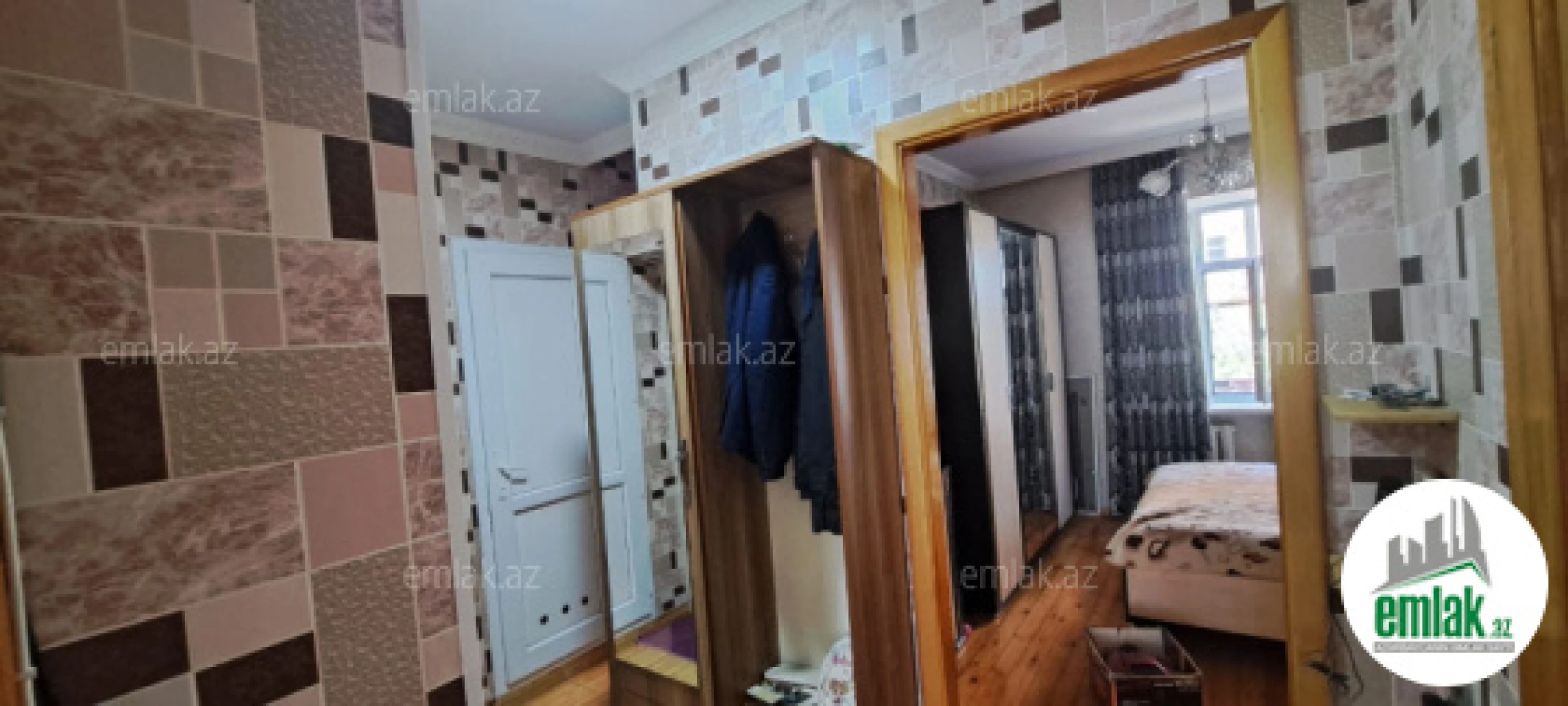 Satılır 2 otaqlı köhnə tikili 60 m²