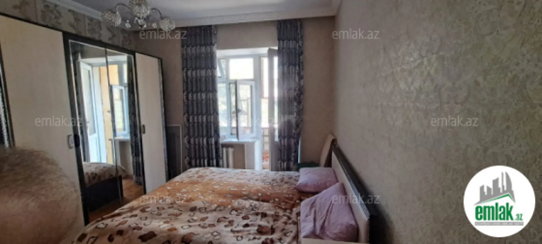 Satılır 2 otaqlı köhnə tikili 60 m²