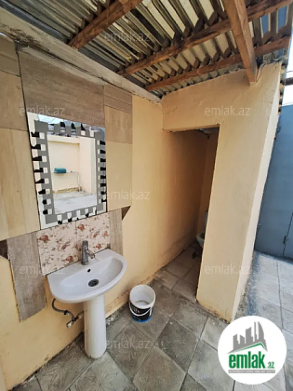 Satılır 5 otaqlı həyət evi 120 m²