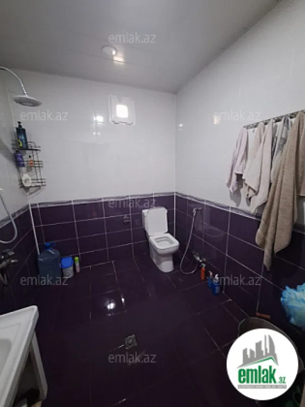 Satılır 5 otaqlı həyət evi 120 m²