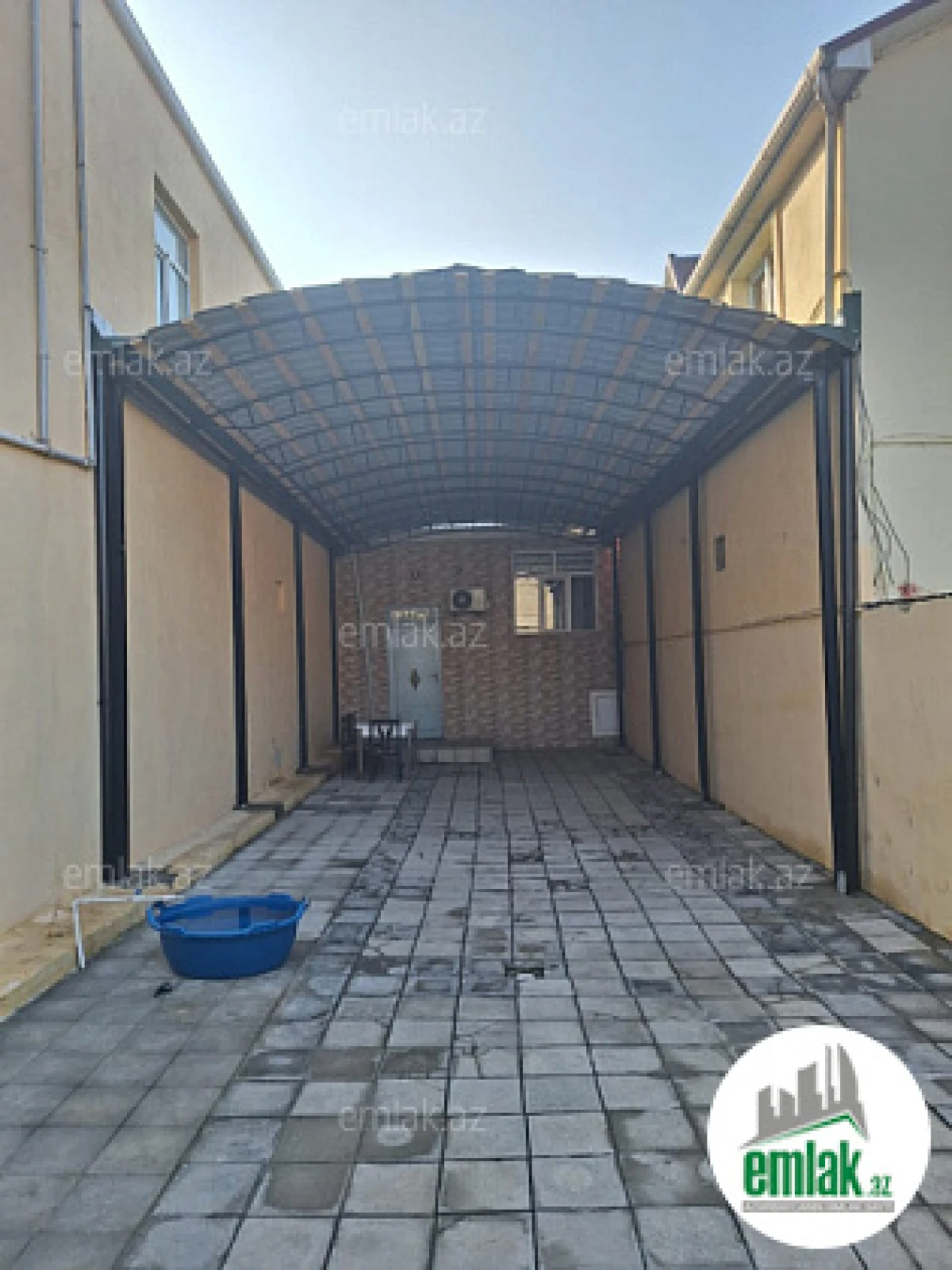 Satılır 5 otaqlı həyət evi 120 m²
